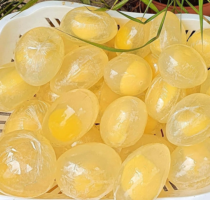 WHITENING COLLAGEN EGG SOAP WITH HYALURONIC ACID