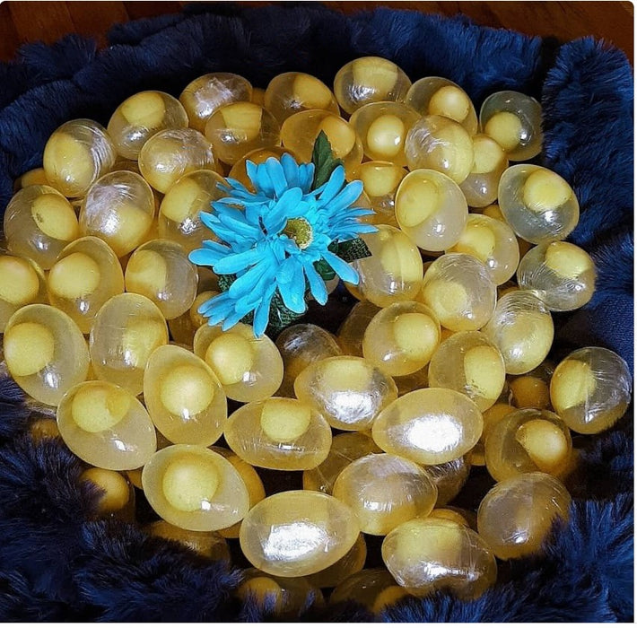 WHITENING COLLAGEN EGG SOAP WITH HYALURONIC ACID